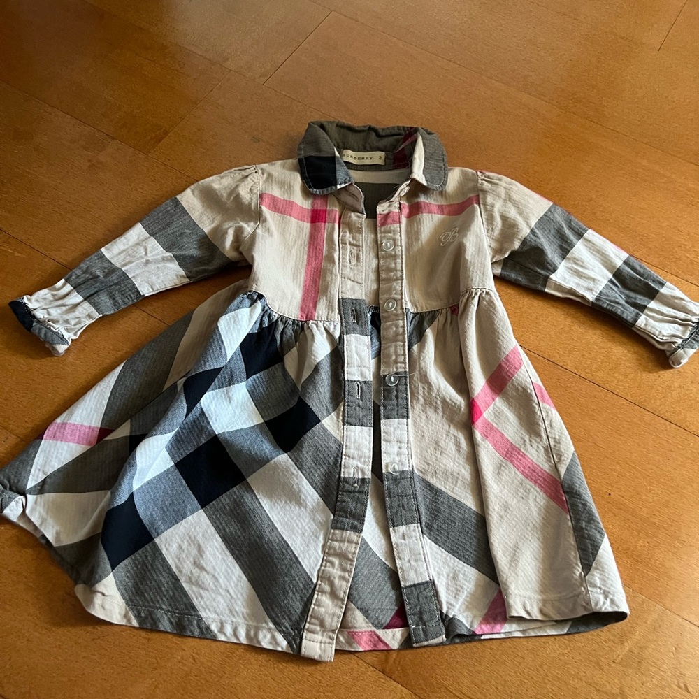 Baby Girl 2T Burberry Dress. Gently Used.